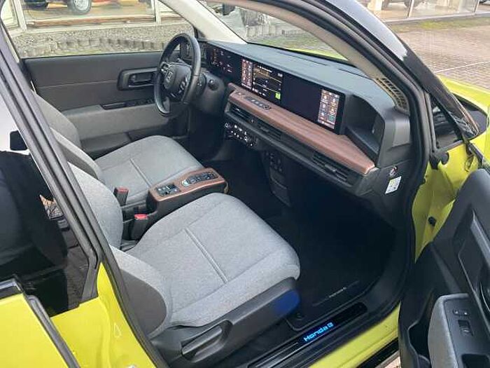 Honda e Advance-Paket