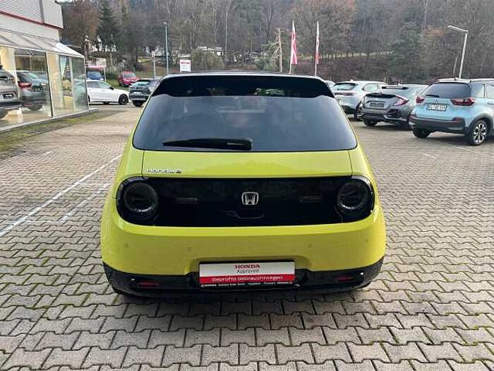 Honda e Advance-Paket