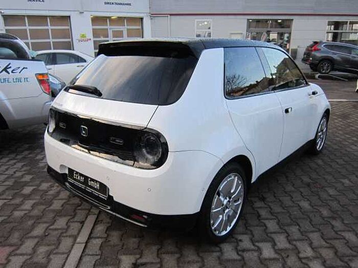 Honda e Advance-Paket + Illumination Paket